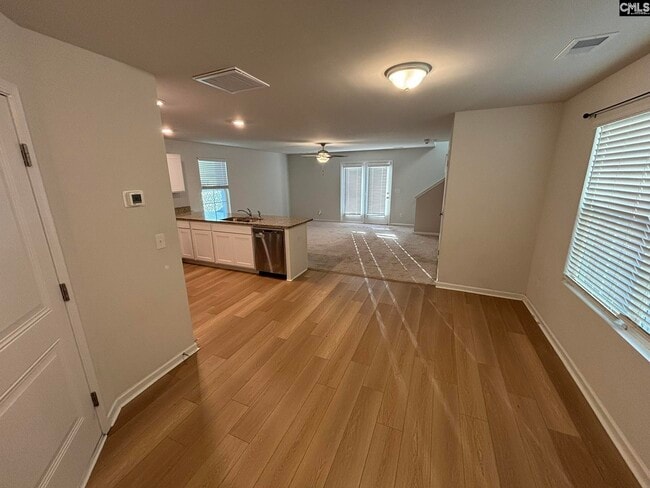 Photo - 140 Kings Parish Ct