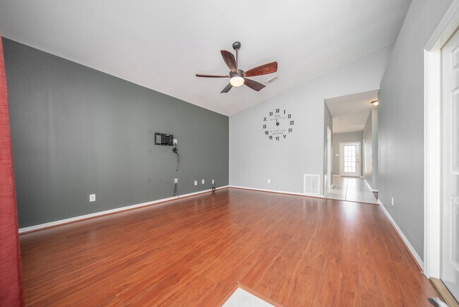 Photo - 21323 Sweet Grass Ln