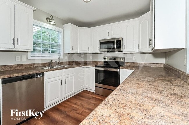 Photo - 3916 Justene Ct