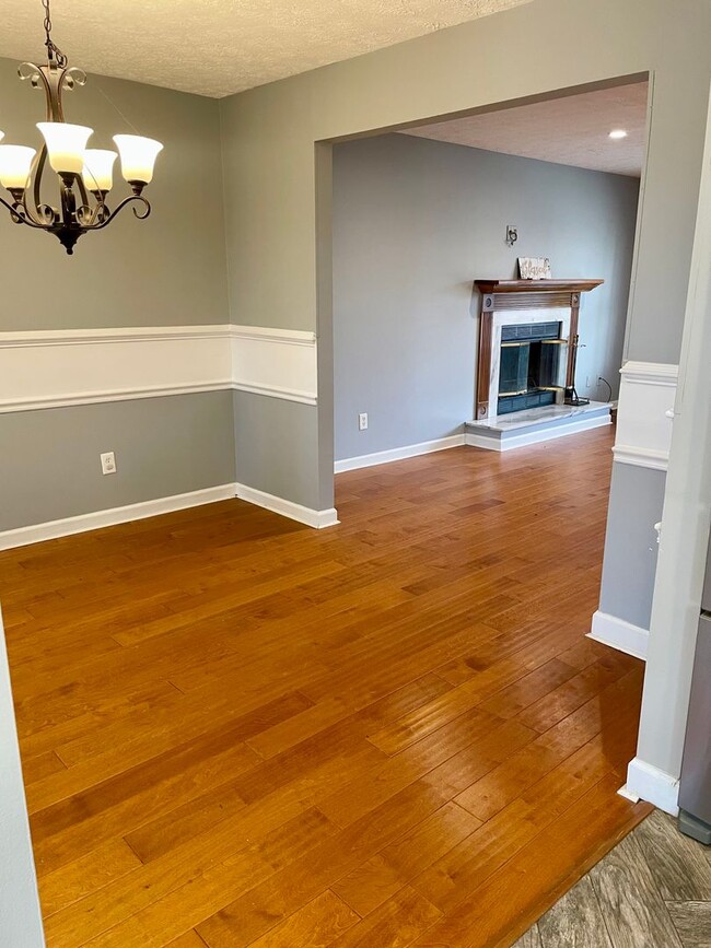 Photo - Available 3/30/2026- Charming Cape Cod in Halls