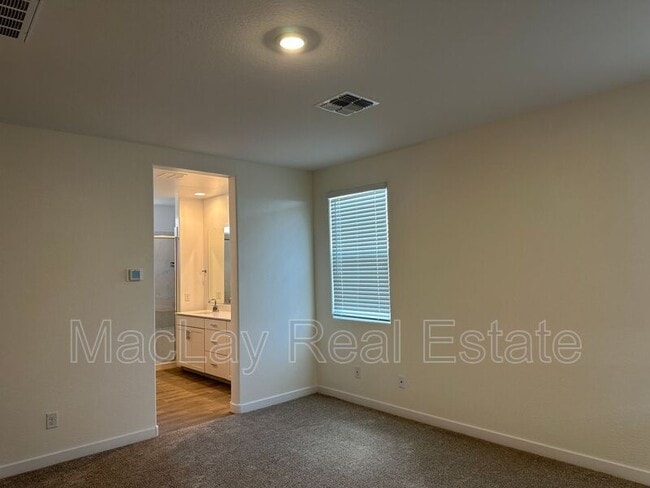 Photo - 20922 S 231st St