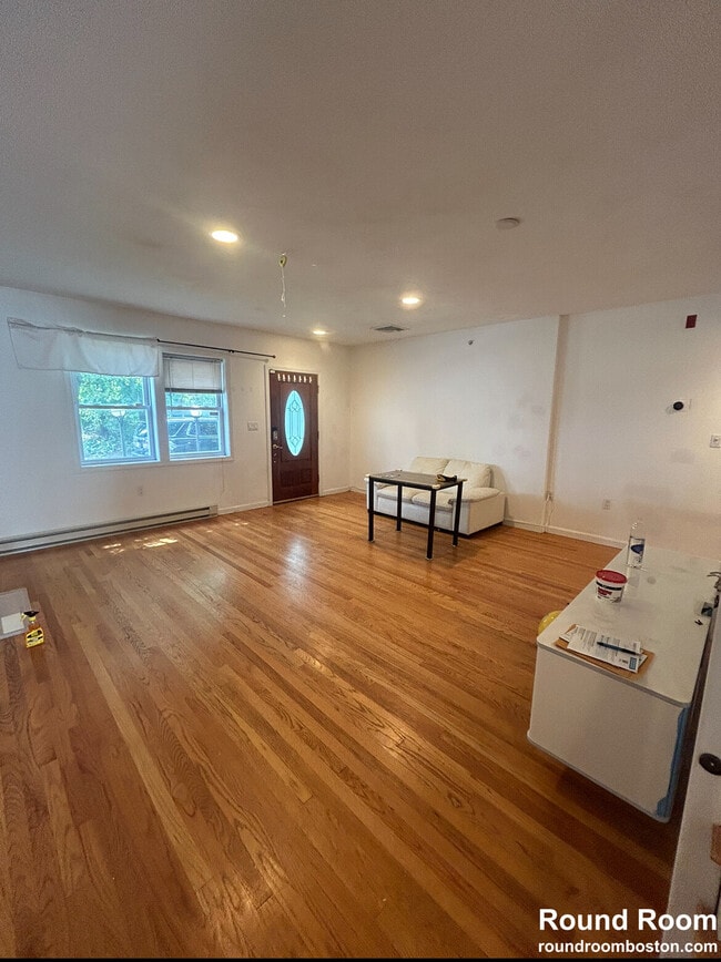 30 Cameron St