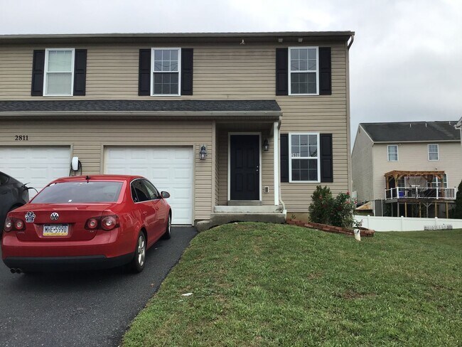 Photo - 2809 Mannerchor Rd