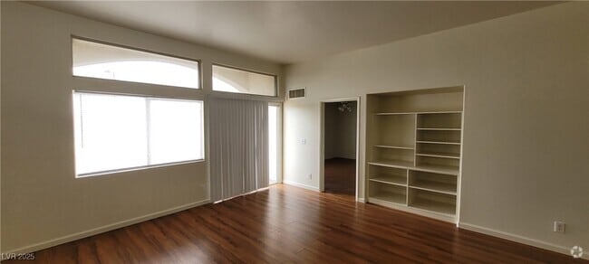 Building Photo - 3125 N Buffalo Dr Unit 2104 Rental