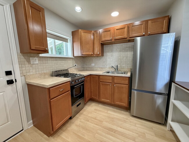 Photo - 5128 W Carmen Ave Unit CH