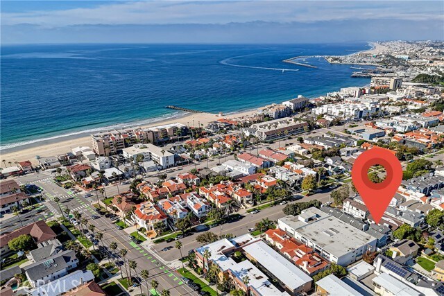 Photo - 718 S Broadway