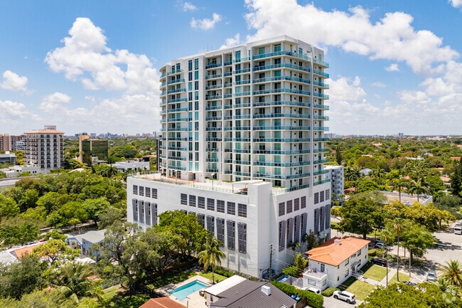 2525 SW 3rd Ave - Nordica Condominium