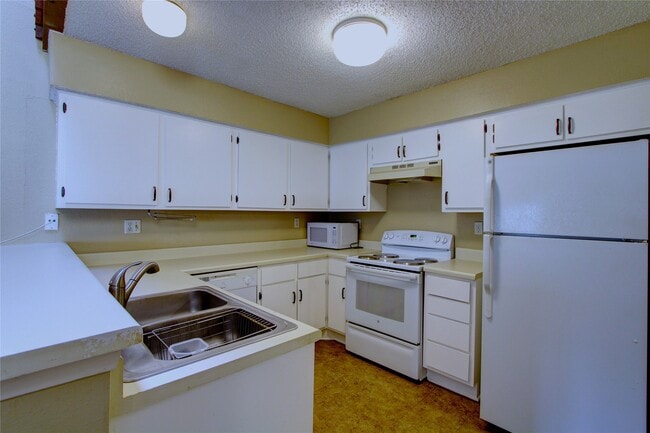 Photo - 12220 Copper Tree Pvt Ln