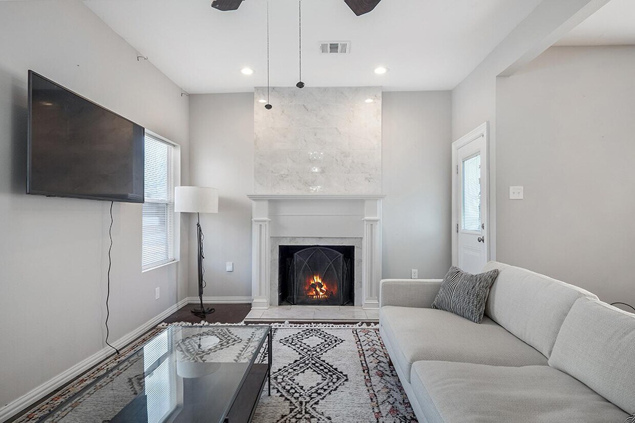 Photo - 745 W Brooklyn Ave