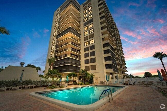 Building Photo - 3100 N Hwy A1A Unit Pha4 Rental