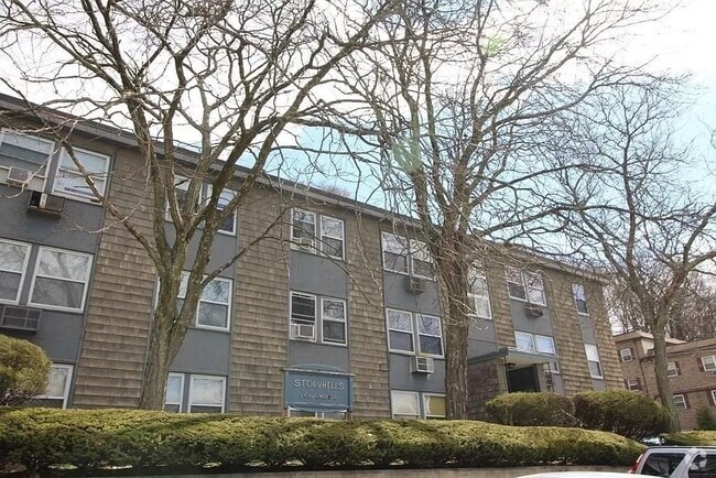 Building Photo - 318 Nesmith St Unit 10 Rental