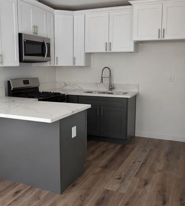 Building Photo - Leasing Only -1020 Dennis Ave Unit Leasing Only - 1020 Dennis Ave.