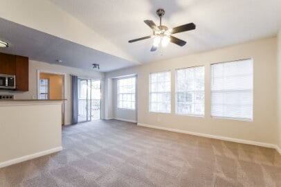 Photo - "Spacious 2-Bed Oasis with 2 Full Baths in Prime Orlando Location : 971 Sq Ft of Comfort!" Unit 1227