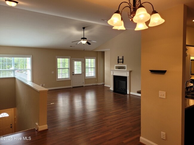 Photo - 1913 Covengton Way Unit 203