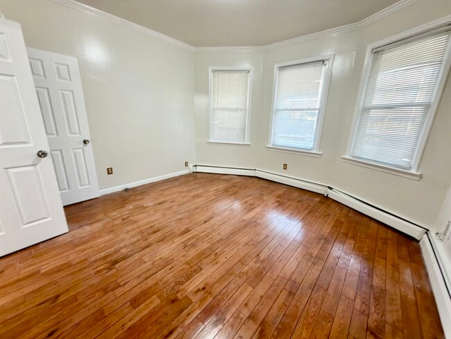 Photo - 317 Avenue A Unidad 1