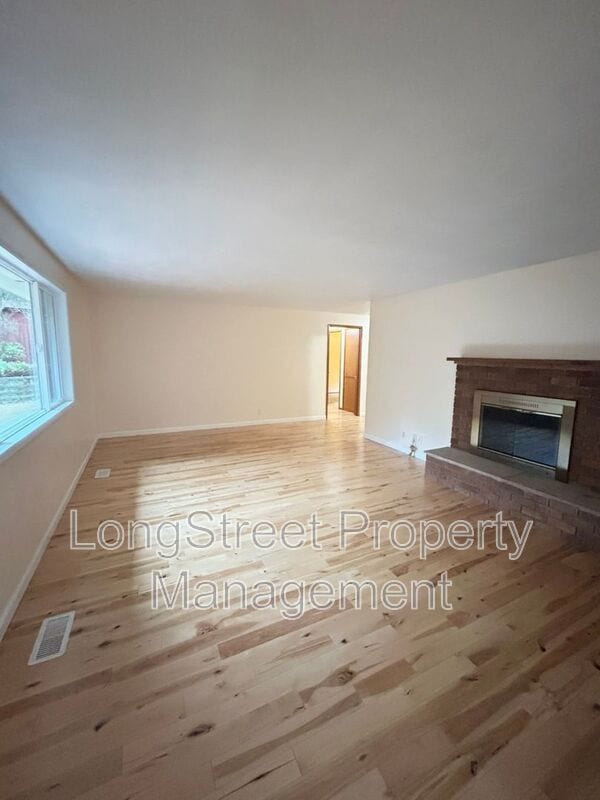 Photo - 3325 NW Circle Blvd