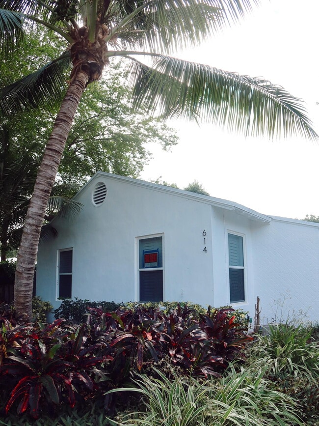 Photo - 614 Palm St Unit 1