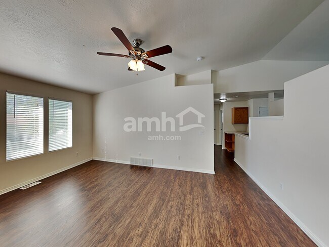 Photo - 2362 S 50 E
