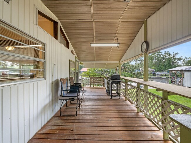 Photo - 209 Harris Dr