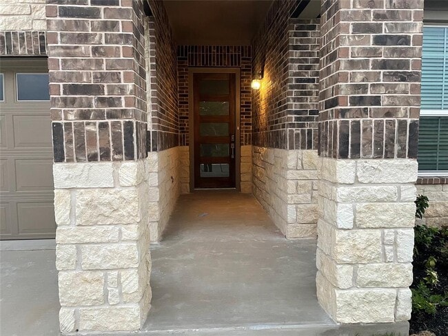 Photo - 1905 Armitas Ter