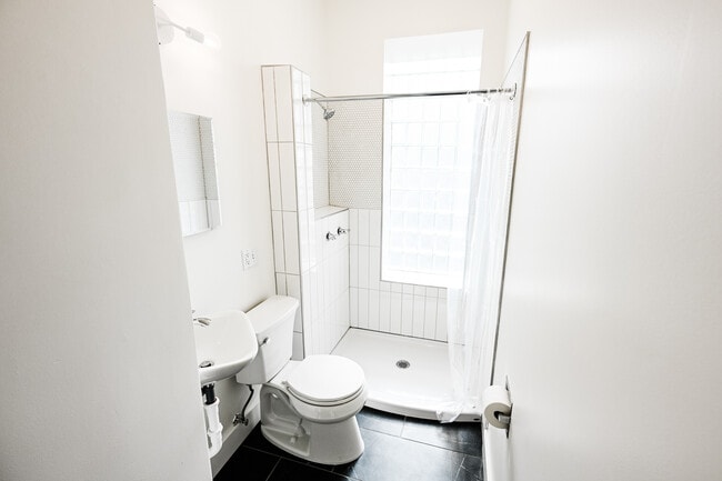 Photo - 205 Bridge St Unit 3