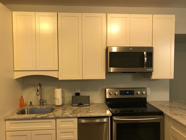 Photo - 10A Little Harbor Rd Apartment