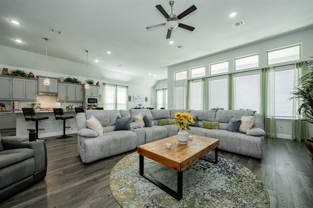 Photo - 4130 Yellow Jasmine Ln