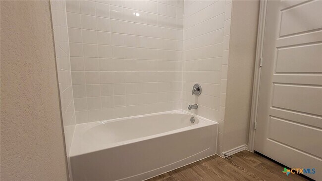 Photo - 364 Deborah Dr