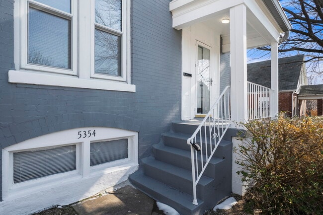 Photo - 5354 Gilson Ave