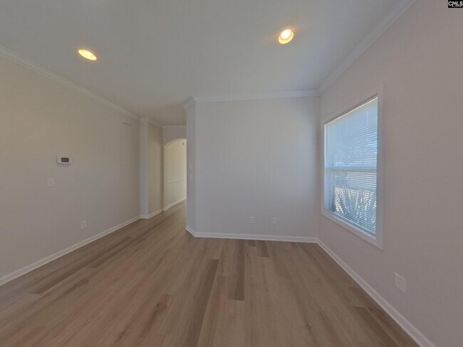 Photo - 129 Hillock Ct