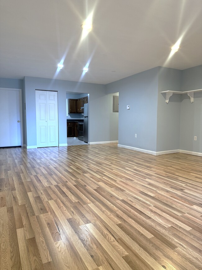 Photo - 83 Highwood Dr Unit 83