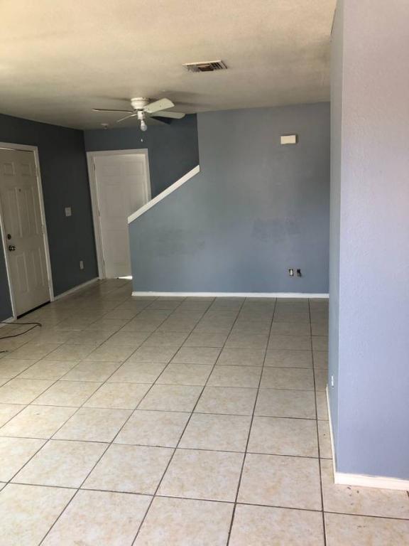 313 San Salvador Ave