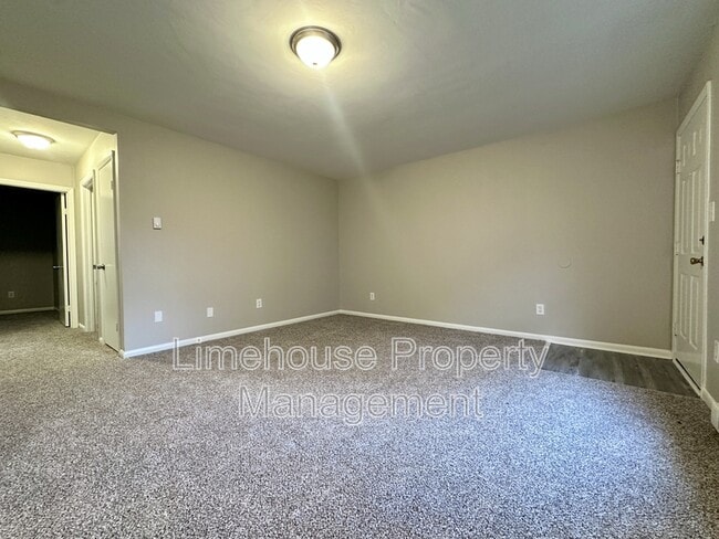 Photo - 9117 Chesapeake Blvd