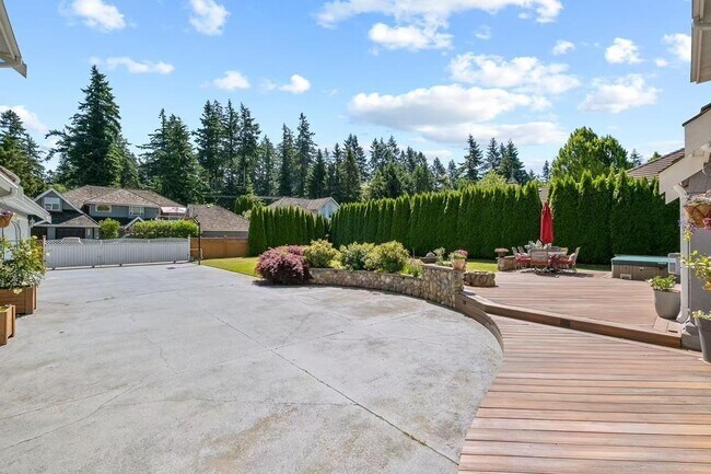 Photo - 2620-139A 139a St