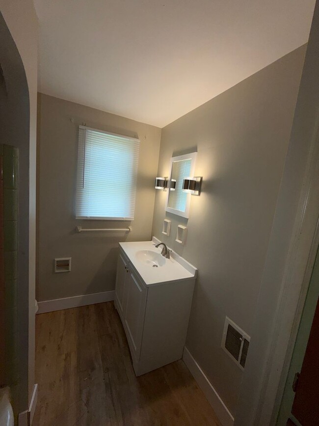 Photo - 108 N Huron Ave Unit 108 Huron