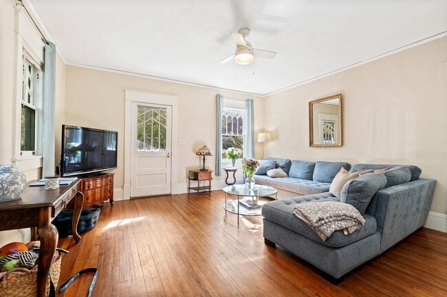 Photo - Prime UNC Location – 2BR Home Across from UNC Public Health