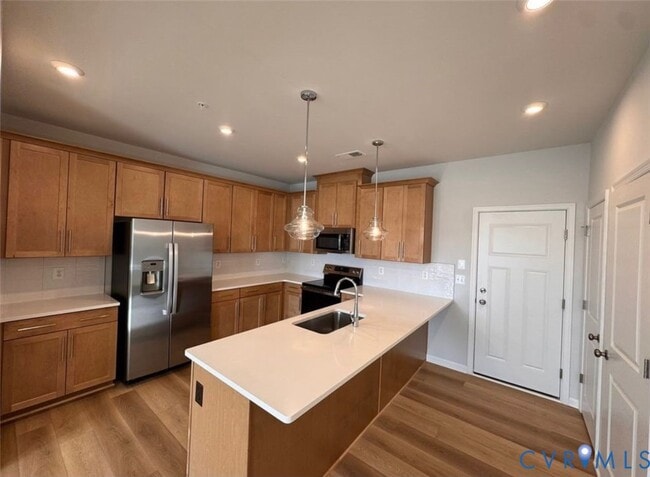 Photo - 9252 Magellan Pkwy