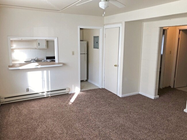 Photo - Maple Court
