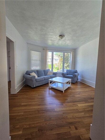 Photo - 2245 Cranston St