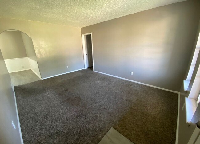 Photo - 5 bedroom house ready for move-in!