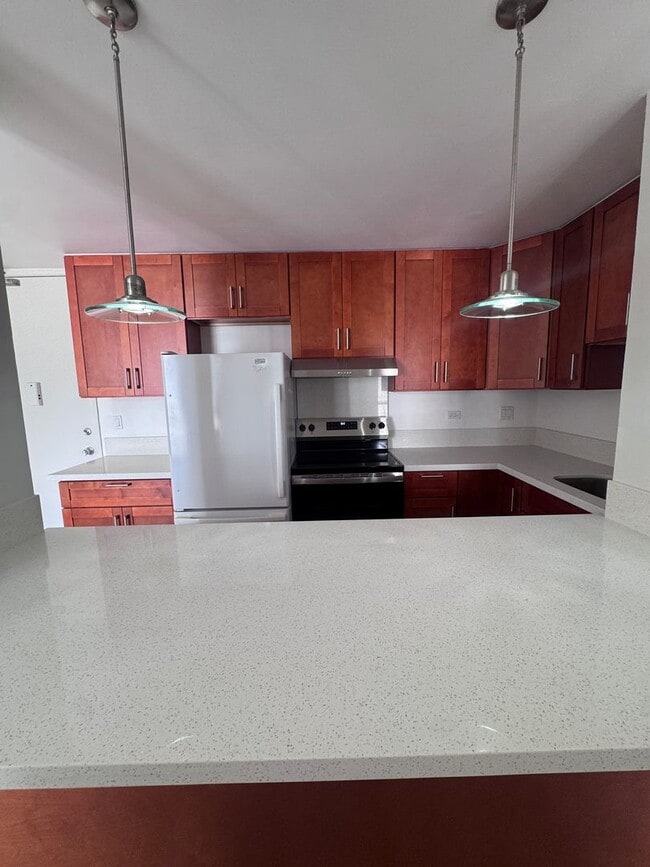 Building Photo - 1603 Unit 701