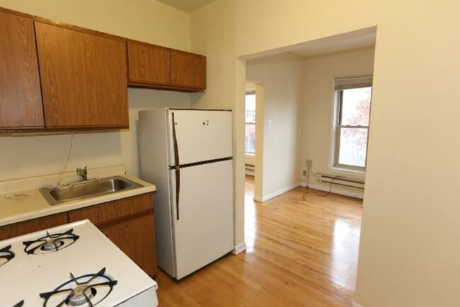 Photo - 644 W Barry Ave Unit J02P