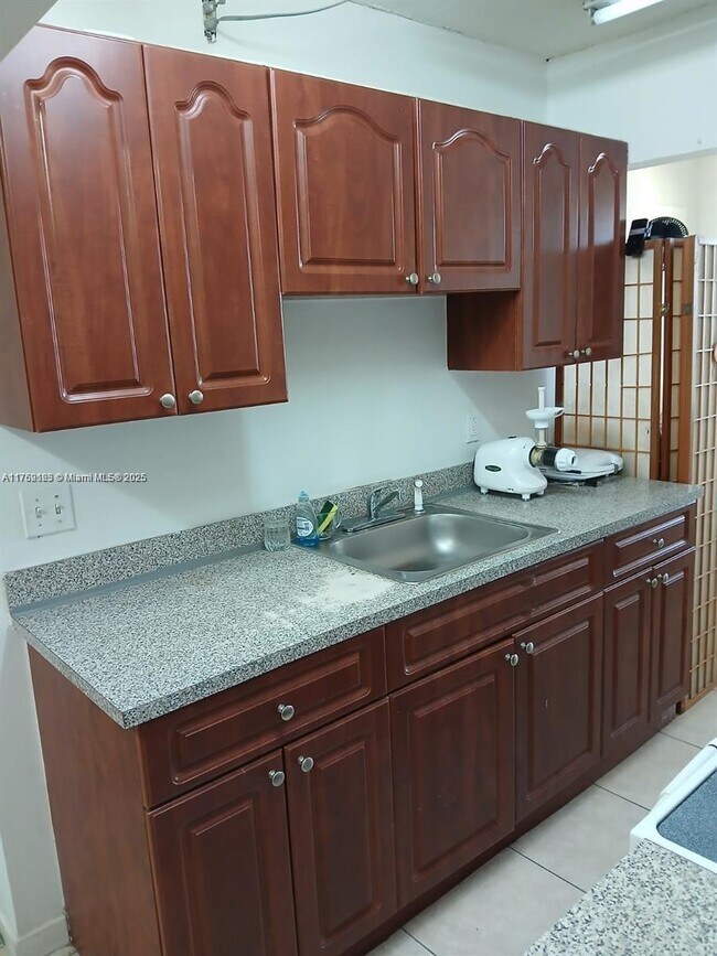 Photo - 1100 NE 1st Ct Condo Unit 210