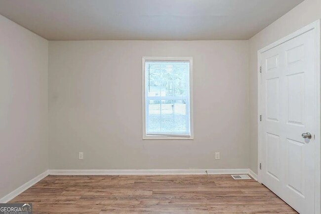 Photo - 3140 Delowe Dr