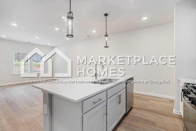 Photo - 2115 Avalon Rdg