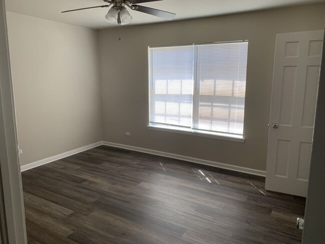 Photo - 2820 McFerrin Ave
