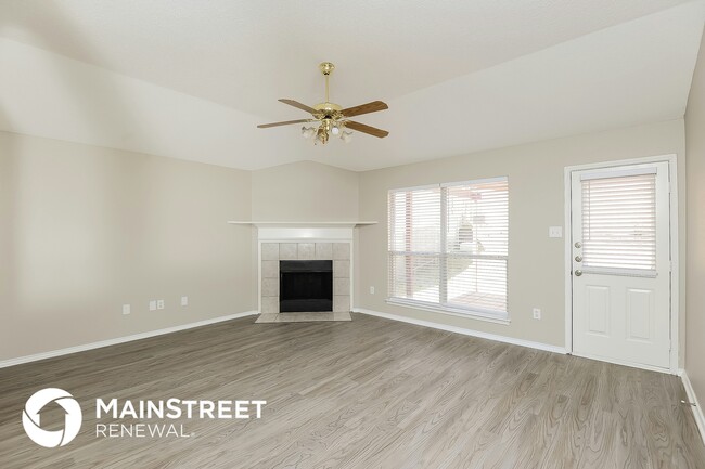 Photo - 8645 Fountainview Terrace