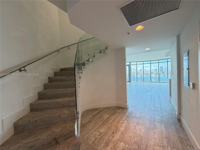 Photo - 17111 Biscayne Blvd Unit 1211