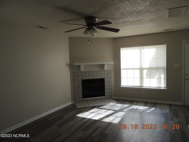 Photo - 1212 Pueblo Dr