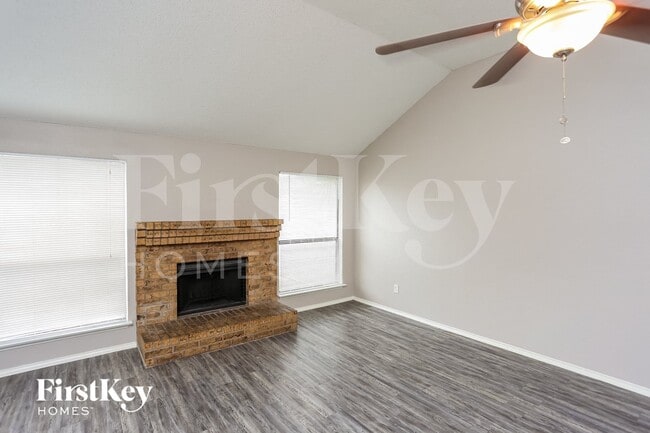 Photo - 1269 Roan Dr